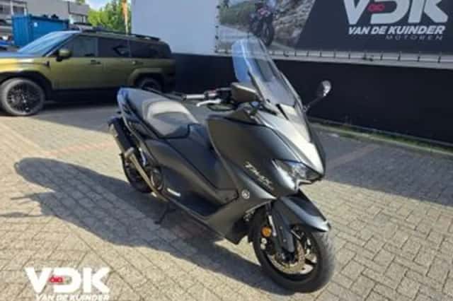 Yamaha T Max 560 (2022) thumbnail 2
