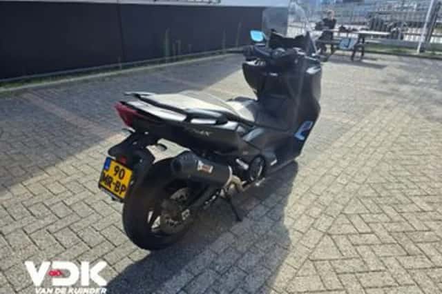 Yamaha T Max 560 (2022) thumbnail 4