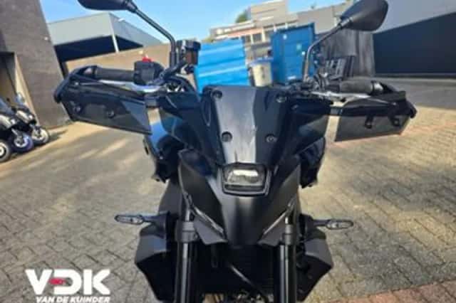 Yamaha MT-09 (2026) thumbnail 3
