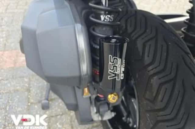 BMW C 400 X (2022) thumbnail 2