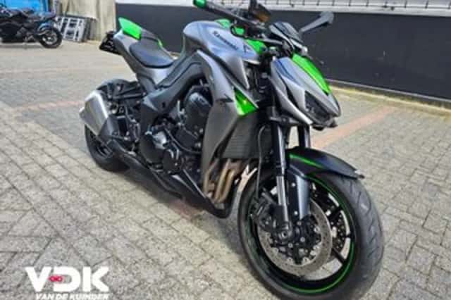 Kawasaki Z1000 (2016) thumbnail 4