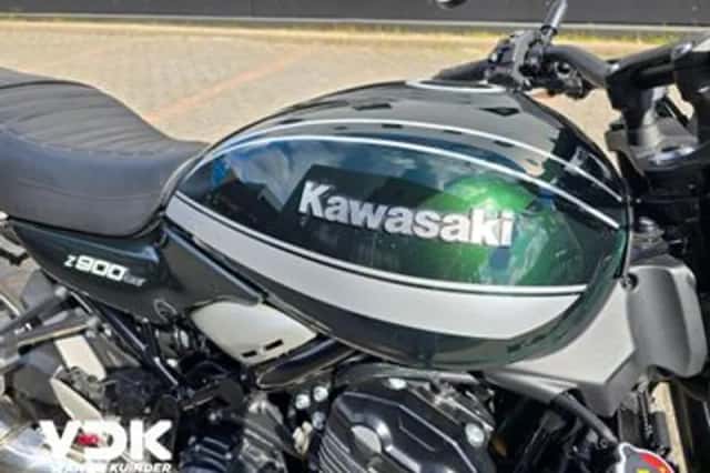 Kawasaki Z900RS (2022) thumbnail 2