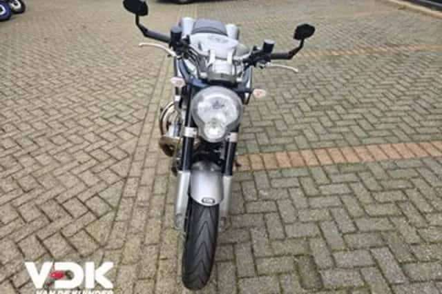 Yamaha MT-01 (2005) thumbnail 6