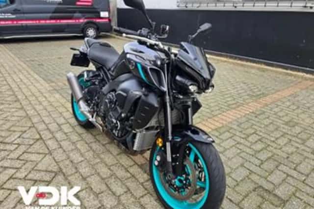Yamaha MT-10 (2024) thumbnail 2