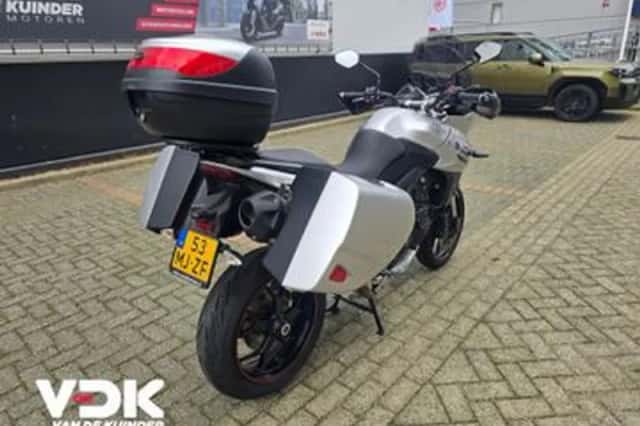 Triumph Tiger 1050 Sport (2018) thumbnail 4
