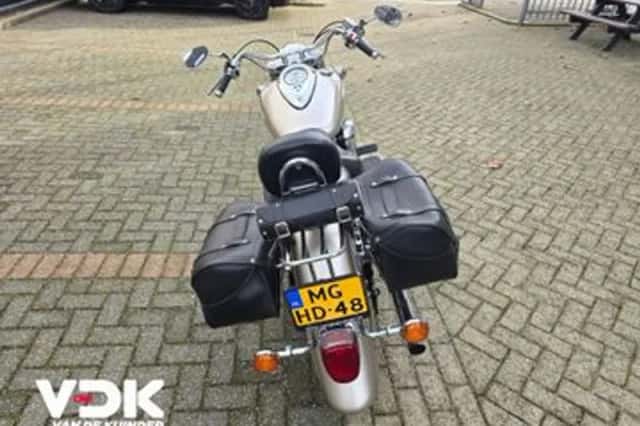 Yamaha XV 1600 Wildstar (2002) thumbnail 5