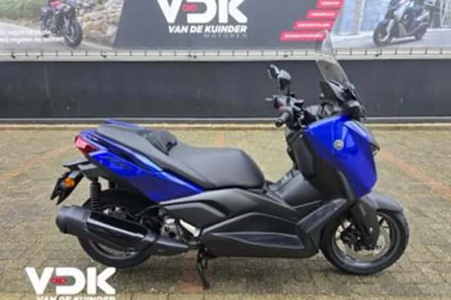 Yamaha X-MAX 300 (2026) thumbnail 1