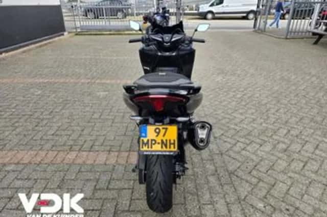 Yamaha Tmax Tech MAX (2021) thumbnail 5
