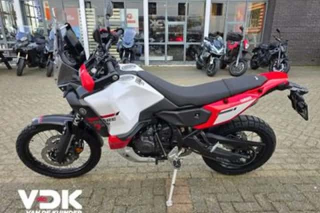 Yamaha Tenere 700 WORLD RAID (2026) thumbnail 3
