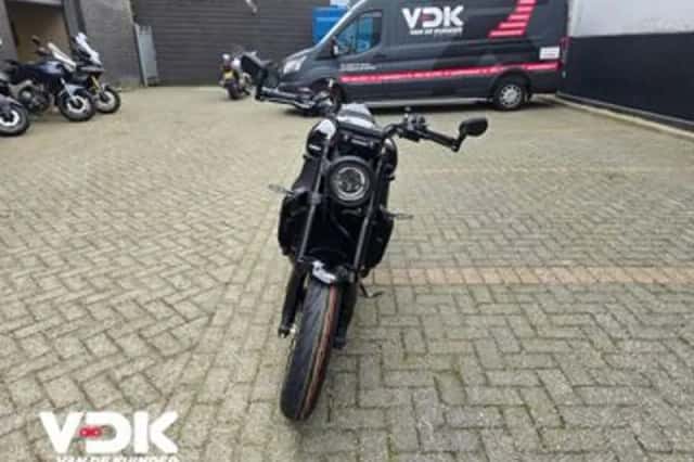 Yamaha XSR900 (2026) thumbnail 5
