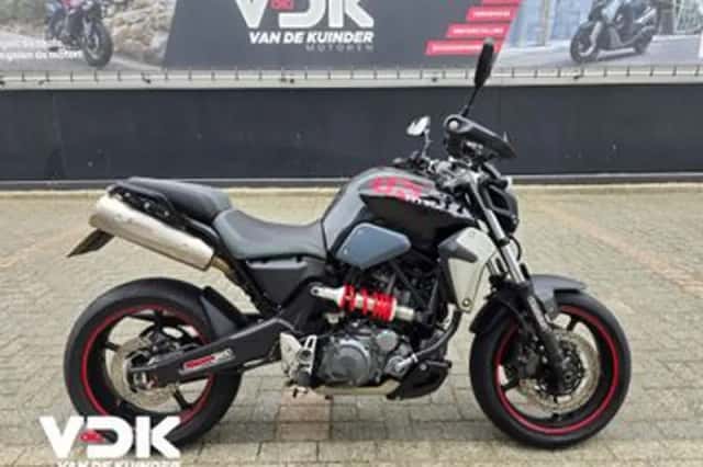 Yamaha MT-03 (2012) thumbnail 1