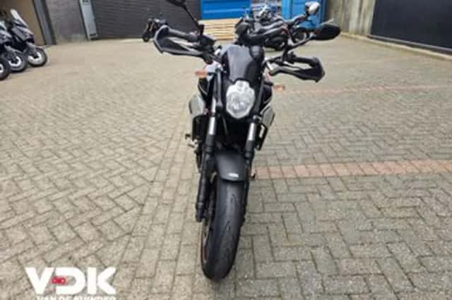 Yamaha MT-03 (2012) thumbnail 6