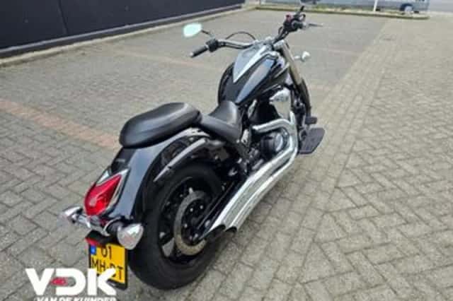 Yamaha XVS 950A Midnight Star (2013) thumbnail 4