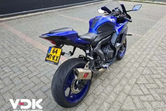 Yamaha YZF-R7 (2024) thumbnail 4