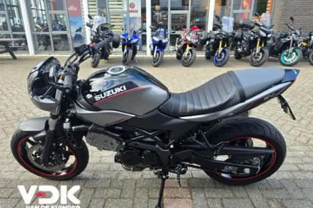 Suzuki SV 650X (2020) thumbnail 3