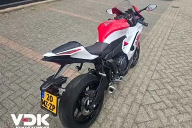 Yamaha YZF-R7 (2026) thumbnail 4