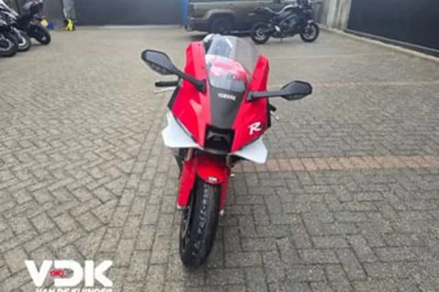 Yamaha YZF-R9 (2026) thumbnail 6