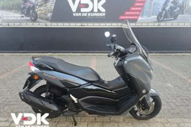 Yamaha N Max 155 (2022) thumbnail 1