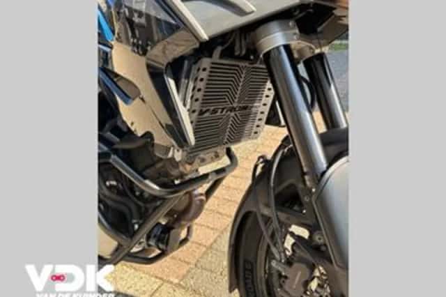 Suzuki V-Strom 1050XT (2020) thumbnail 3