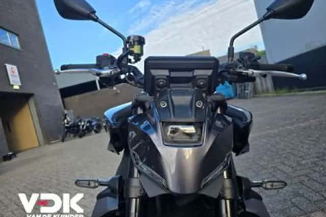 Yamaha MT-09 (2024) thumbnail 2