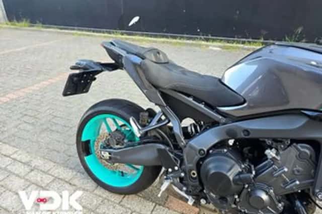 Yamaha MT-09 (2024) thumbnail 4