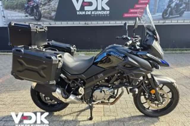 Suzuki V-Strom (2025) thumbnail 1