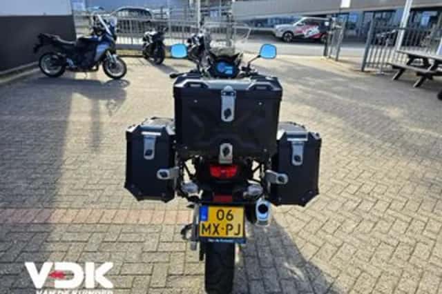 Suzuki V-Strom (2025) thumbnail 5