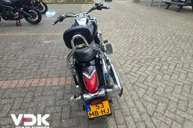 Yamaha XVS 950A Midnight Star (2009) thumbnail 5