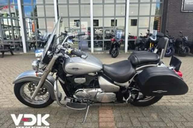 Suzuki Intruder C 800 (2006) thumbnail 3