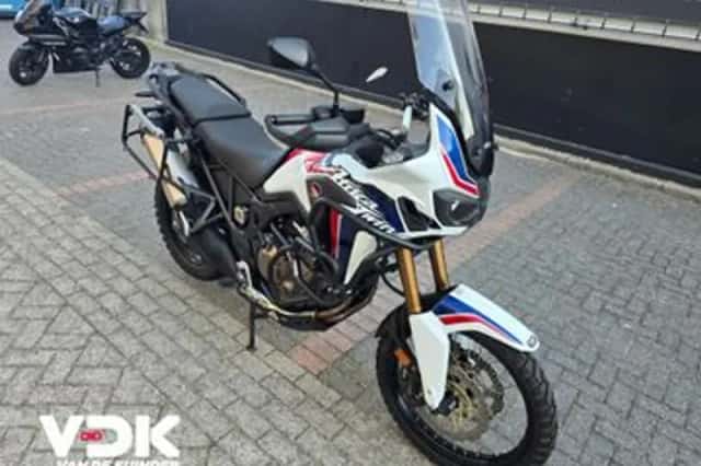 Honda CRF 1000 L Africa Twin (2019) thumbnail 2
