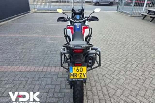 Honda CRF 1000 L Africa Twin (2019) thumbnail 5
