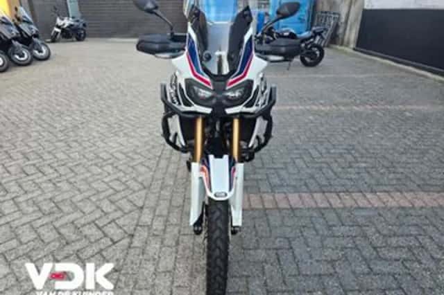 Honda CRF 1000 L Africa Twin (2019) thumbnail 6