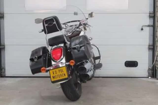 Suzuki C 800 classic (2011) thumbnail 4
