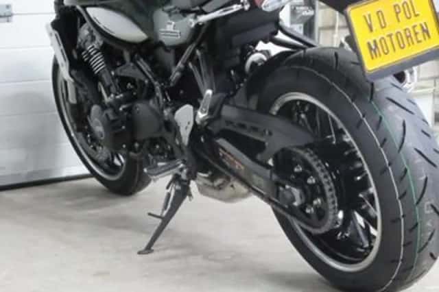 Kawasaki Z900RS (2024) thumbnail 5