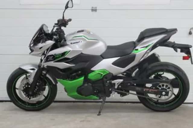 Kawasaki Z7 Hybrid (2026) thumbnail 3