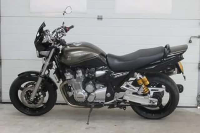Yamaha XJR 1300 (2009) thumbnail 3