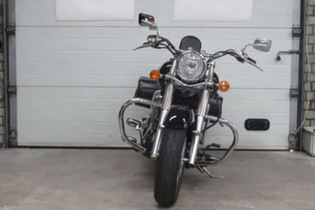 Kawasaki VN 900 (2008) thumbnail 2