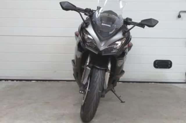 Kawasaki Ninja 1000SX (2022) thumbnail 2