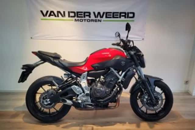Yamaha MT-07 (2014) thumbnail 1