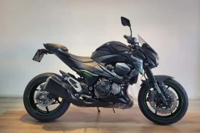 Kawasaki Z800 (2015) thumbnail 1