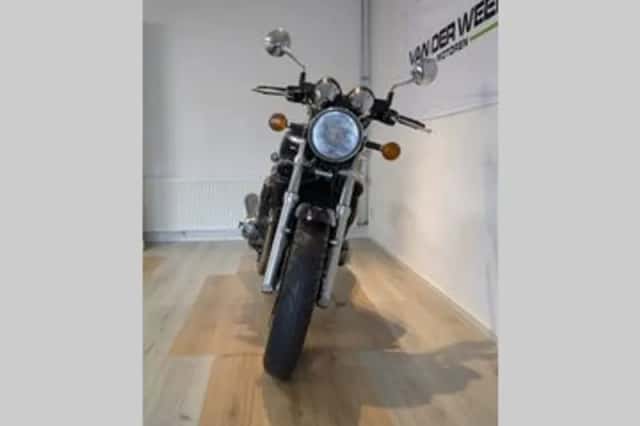Kawasaki Zephyr 1100 (1993) thumbnail 3