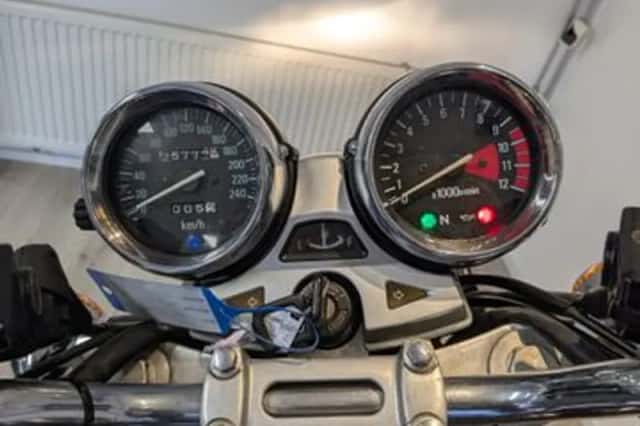 Kawasaki Zephyr 1100 (1993) thumbnail 5