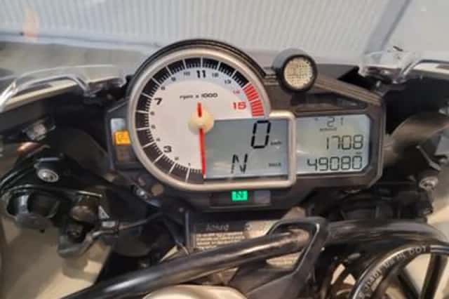 BMW S 1000 RR (2011) thumbnail 5