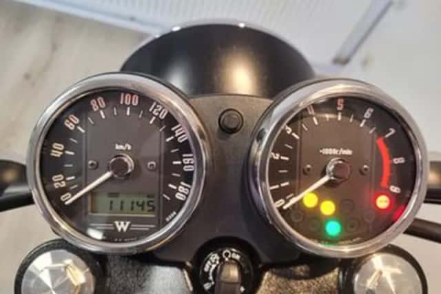 Kawasaki W800 (2021) thumbnail 5