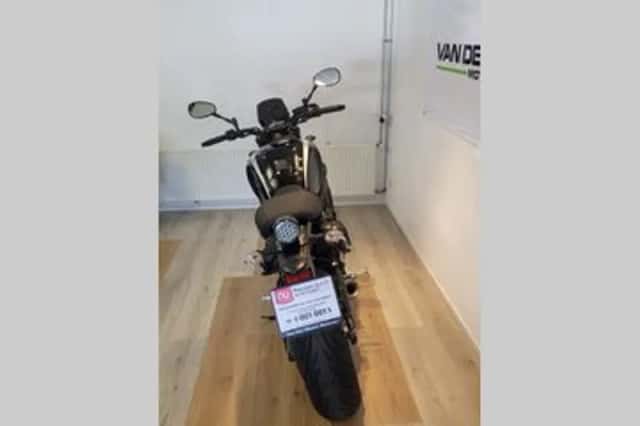 Yamaha XSR900 (2016) thumbnail 4