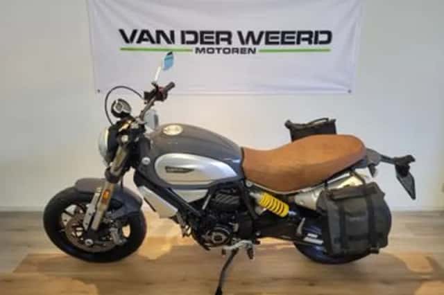 Ducati Scrambler 1100 (2019) thumbnail 2