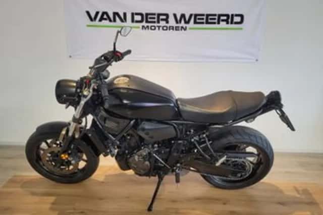 Yamaha XSR700 (2022) thumbnail 2