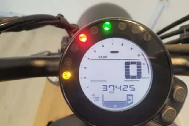 Yamaha XSR700 (2022) thumbnail 5