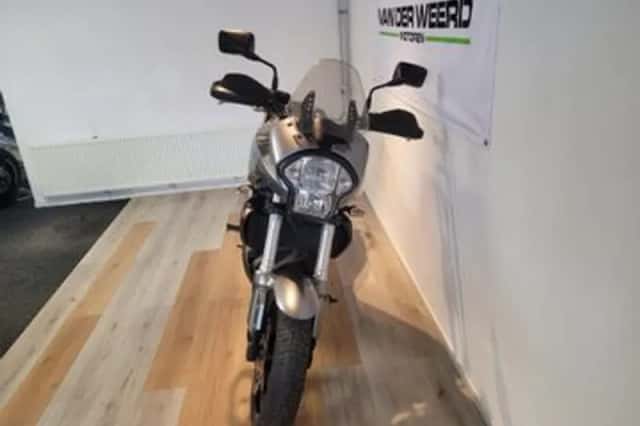 Kawasaki Versys 650 (2010) thumbnail 3