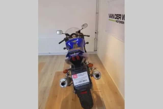 Suzuki SV 1000 S (2004) thumbnail 4